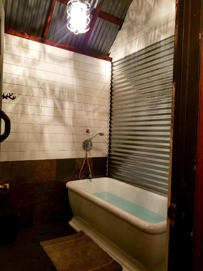 Sacred Mtn River Suites Kernville Exteriör bild